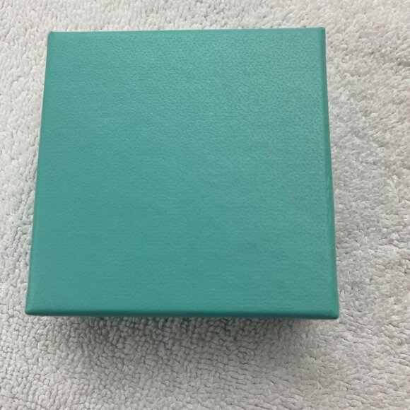 Authentic Tiffany and Co. 3 inch Square Box (Little Card is Included) - Picture 5 of 5